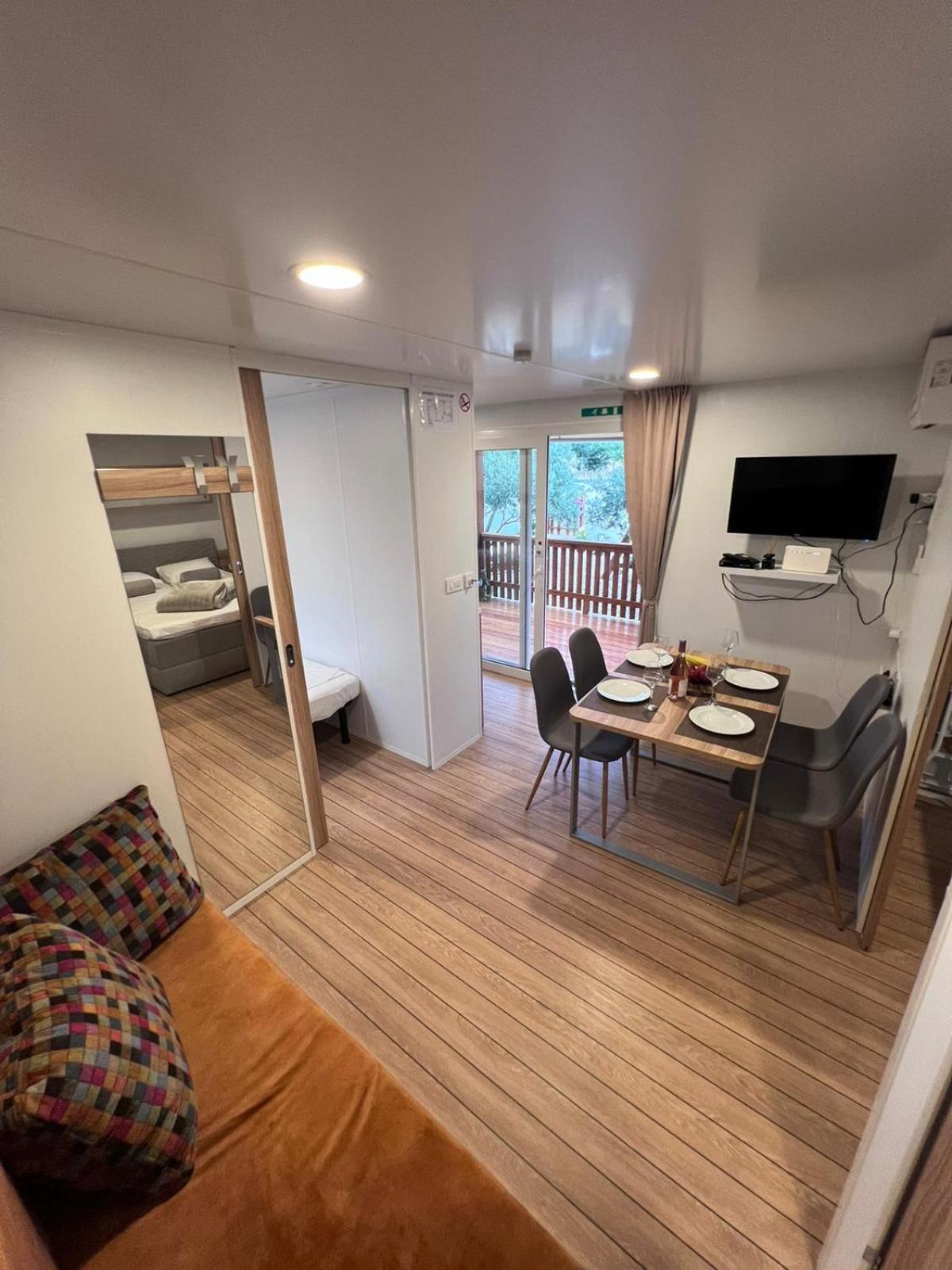 Mobile House F&L Villa Biograd Na Moru Exterior foto